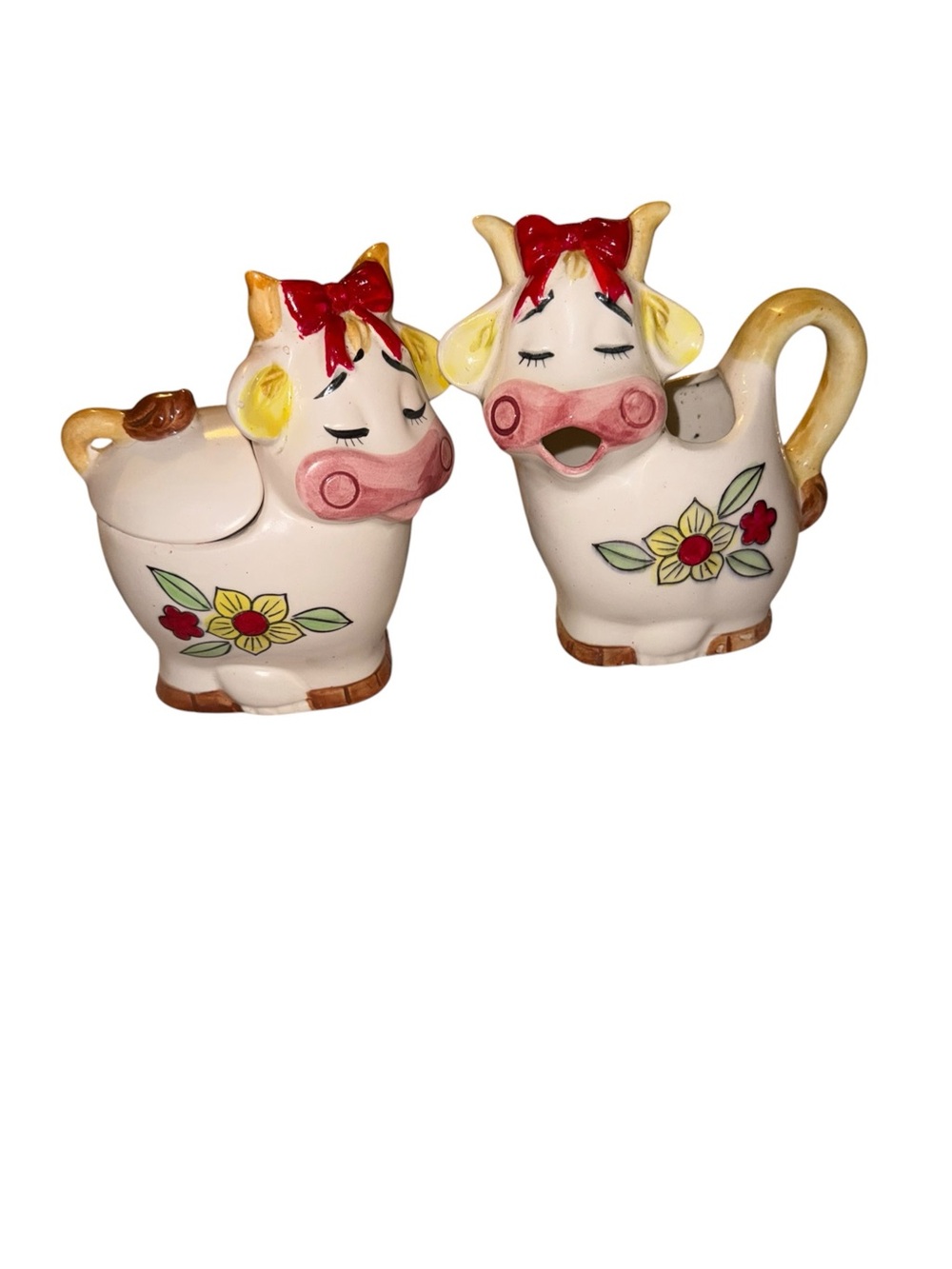 Rare vintage cow sugar and creamer set